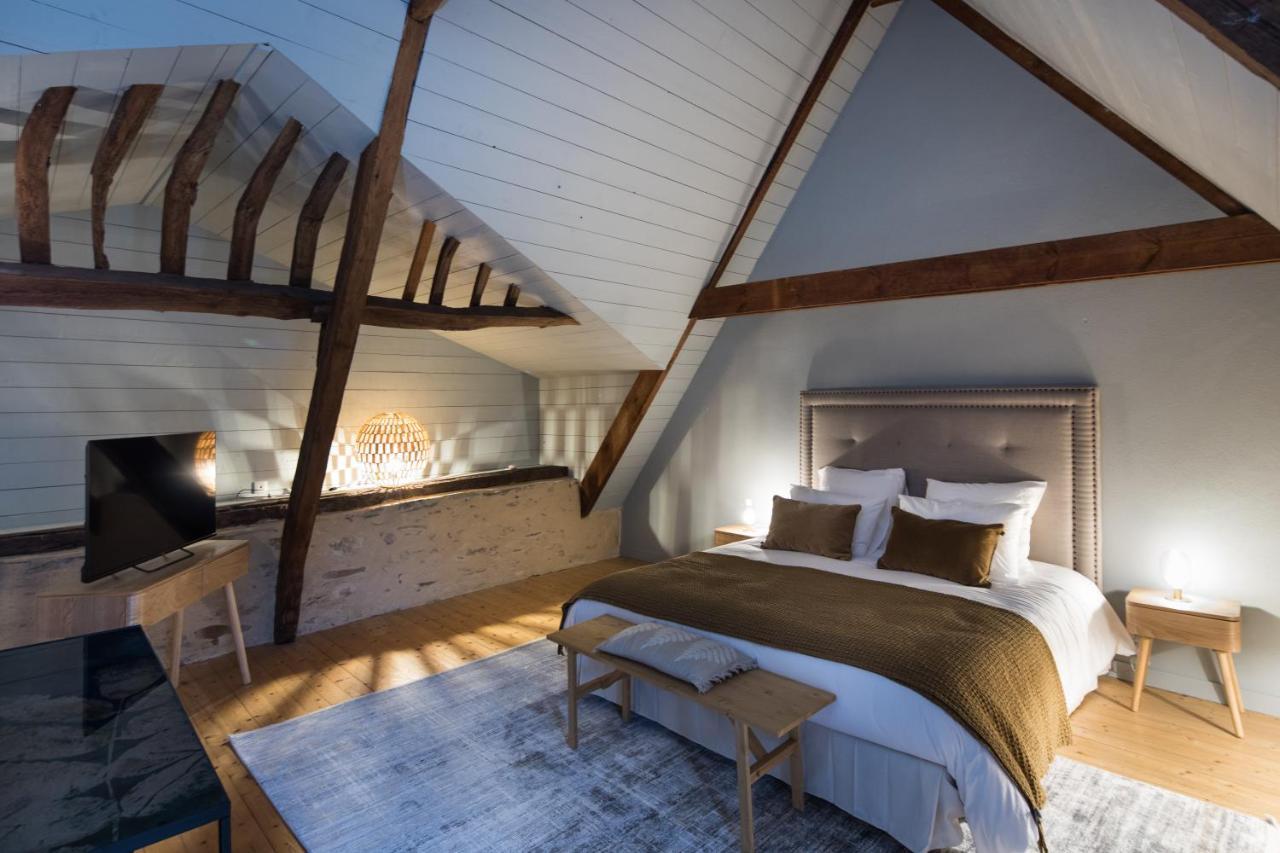Manoir Du Vau D Arz Gites Et Chambres D Hotes Avec Piscine Malansac Екстер'єр фото
